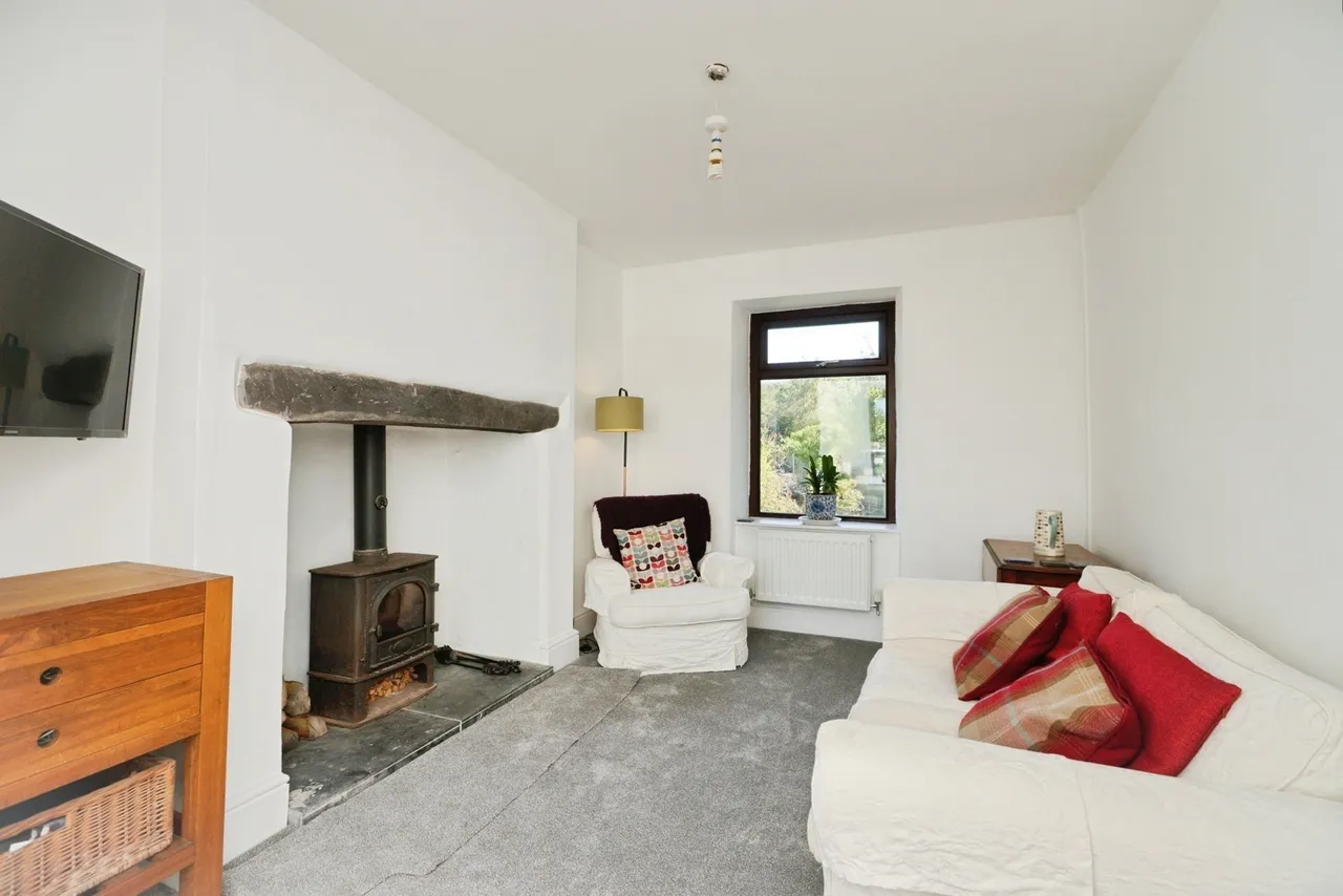 Cwm-y-Glo, Caernarfon, LL55, photo 21