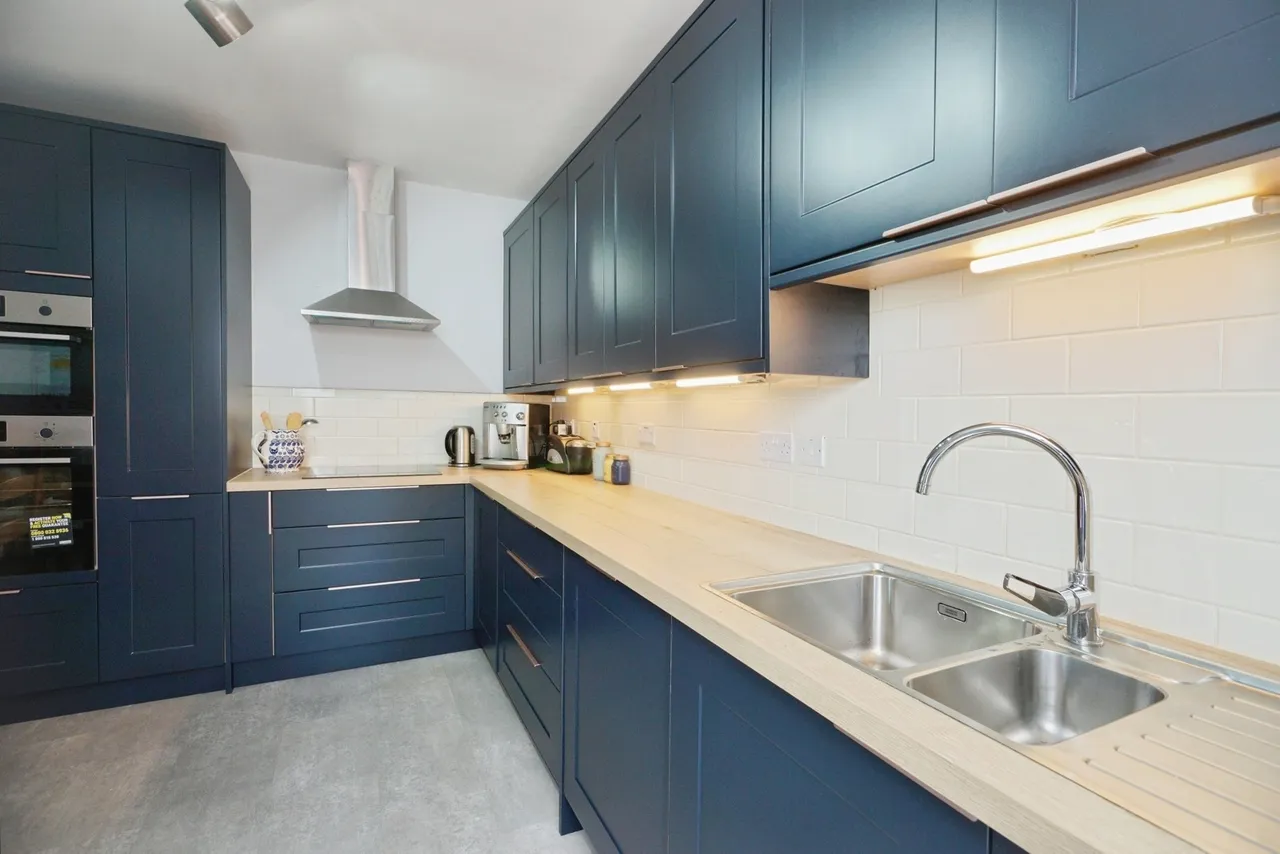 Cwm-y-Glo, Caernarfon, LL55, photo 25