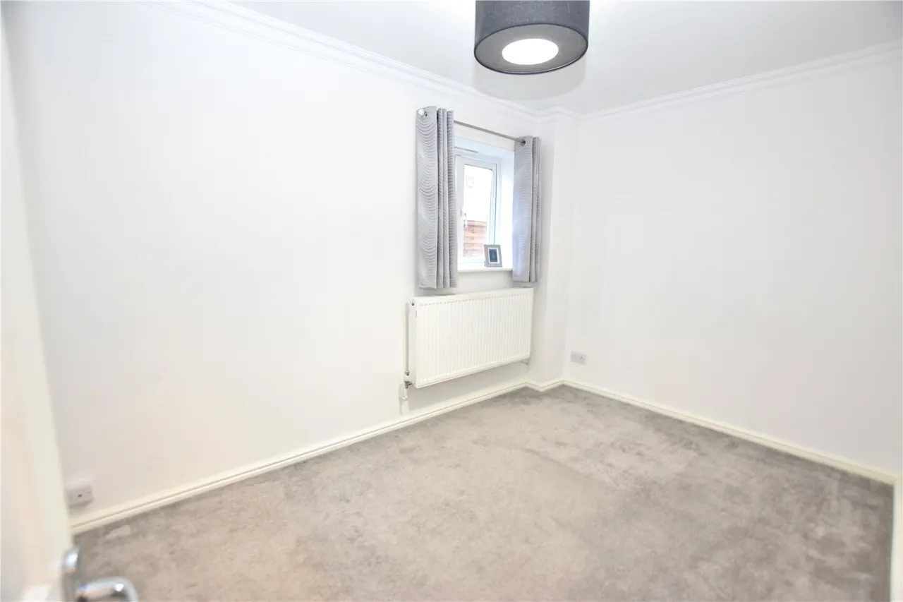Wisley Gardens, Farnborough, Hampshire, GU14 0RS, photo 20