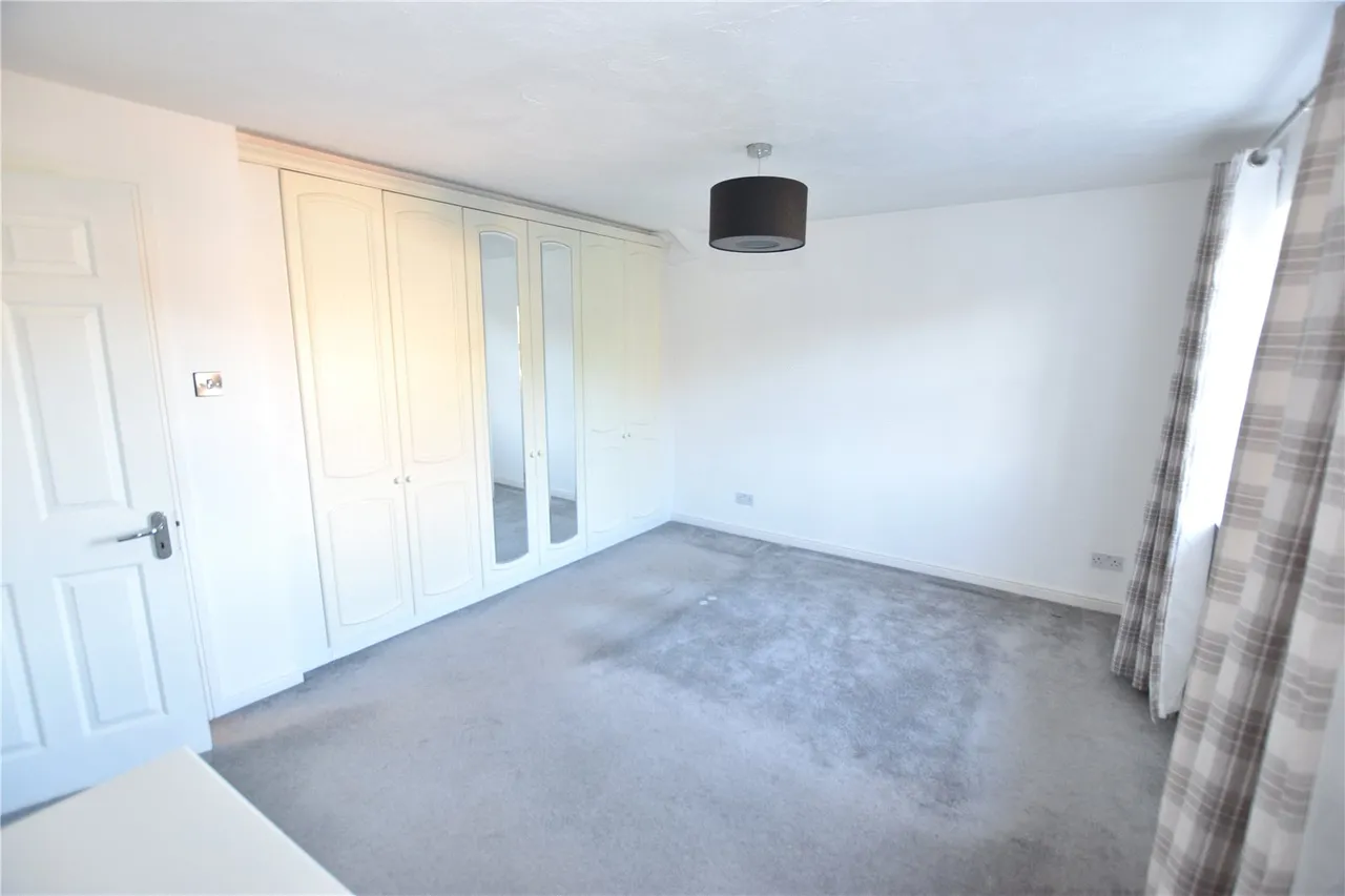 Wisley Gardens, Farnborough, Hampshire, GU14 0RS, photo 12
