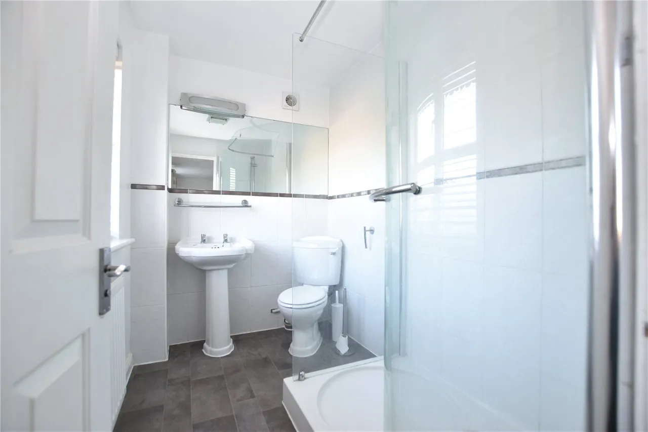 Wisley Gardens, Farnborough, Hampshire, GU14 0RS, photo 13