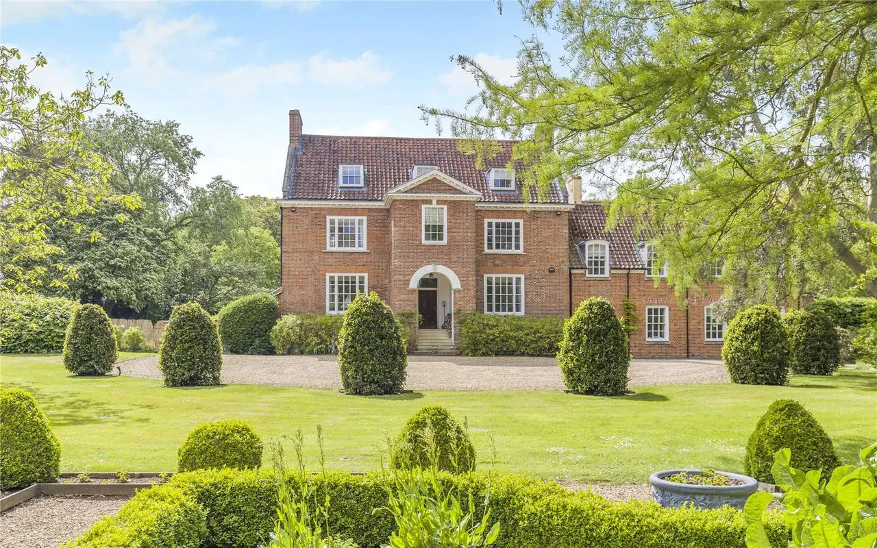 11 bed house for sale, Hillington, King's Lynn, PE31