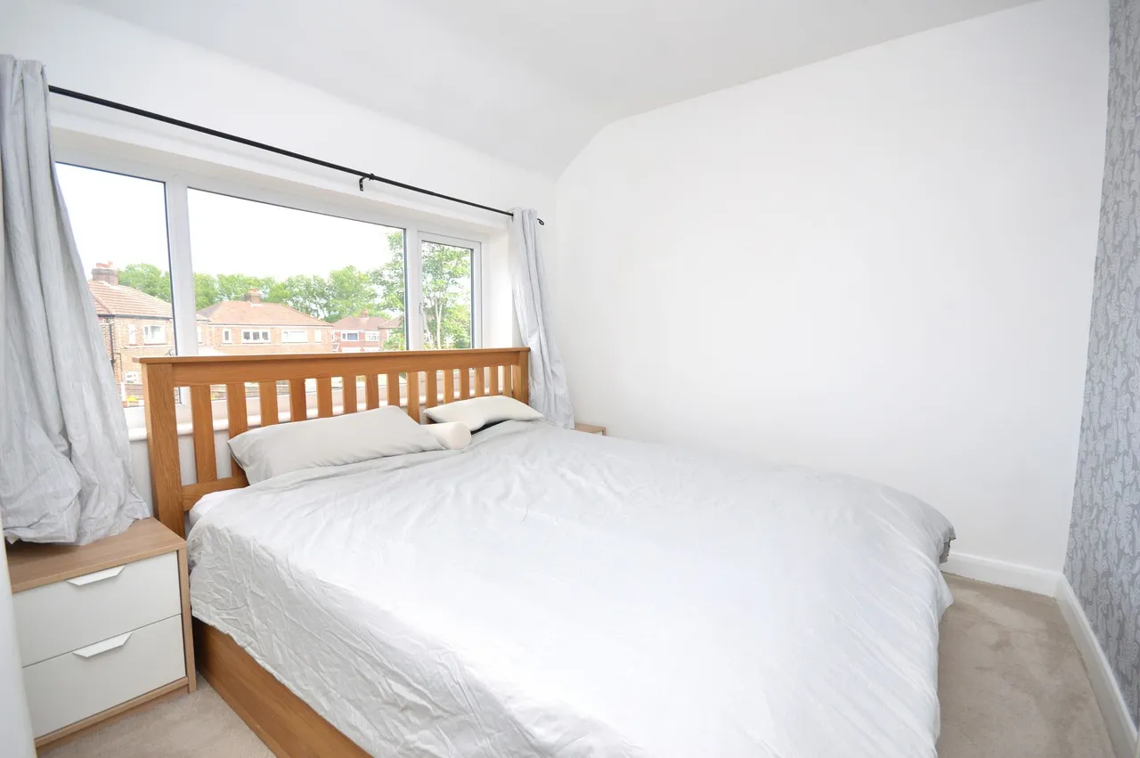 Dumbarton Road, Stockport, photo 15