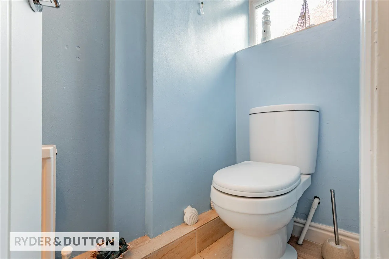 Kirtlington Close, Royton, OL2, photo 11