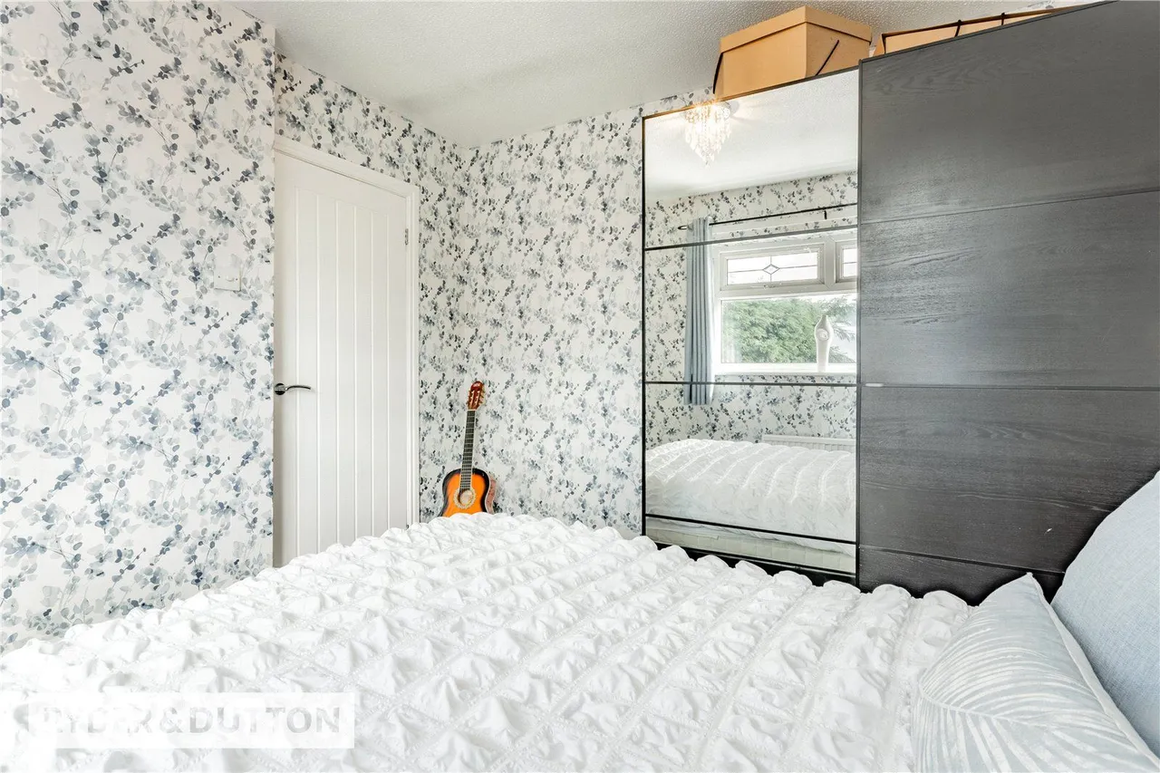 Kirtlington Close, Royton, OL2, photo 13