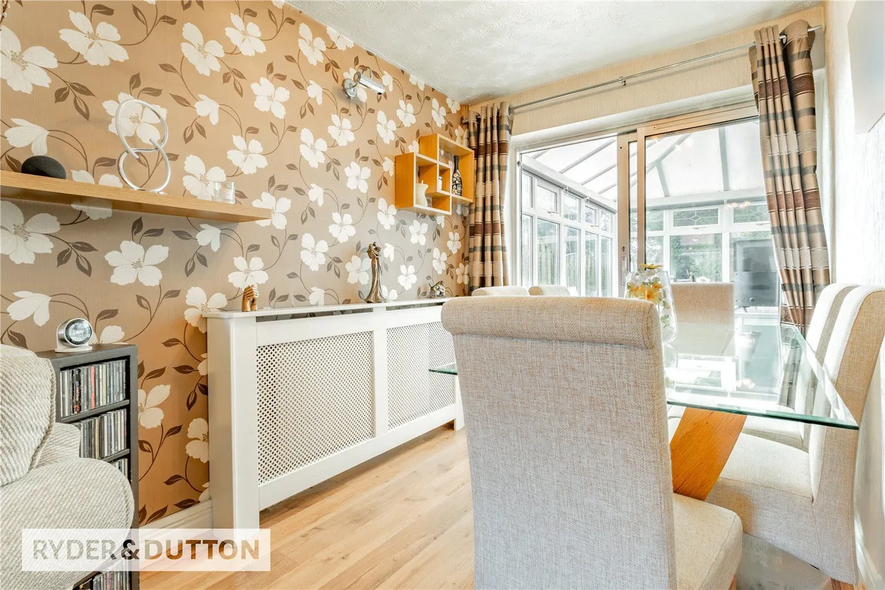 Kirtlington Close, Royton, OL2, photo 4