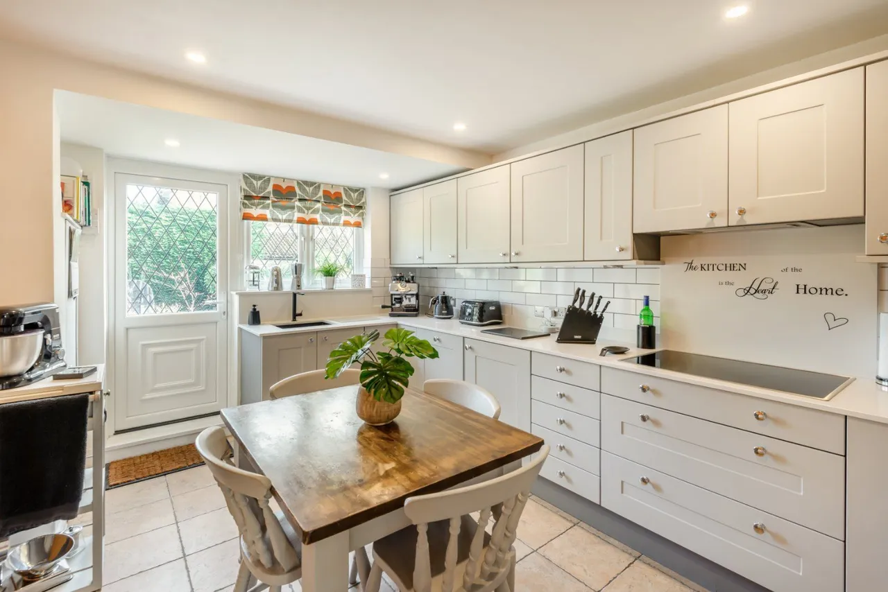 Watford Road, St. Albans, Hertfordshire, AL2 3DB, photo 5