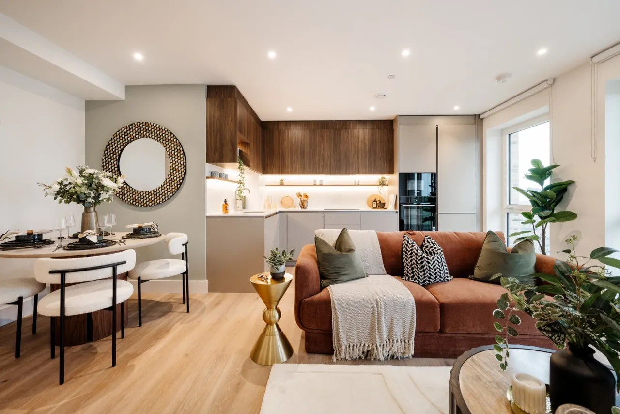 3 bed house for sale, Bow Common Lane, London, E3