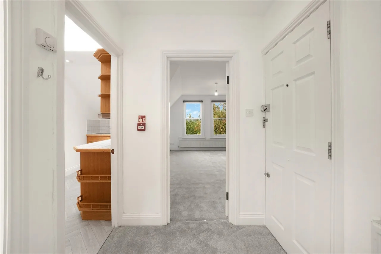 Minster Road, Cricklewood, NW2, photo 10