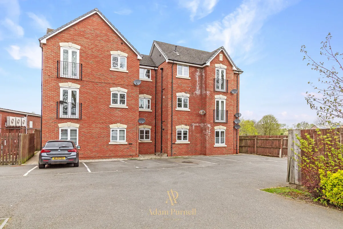2 bed flat for sale, Elizabeth Court, Stoney Stanton, LE9