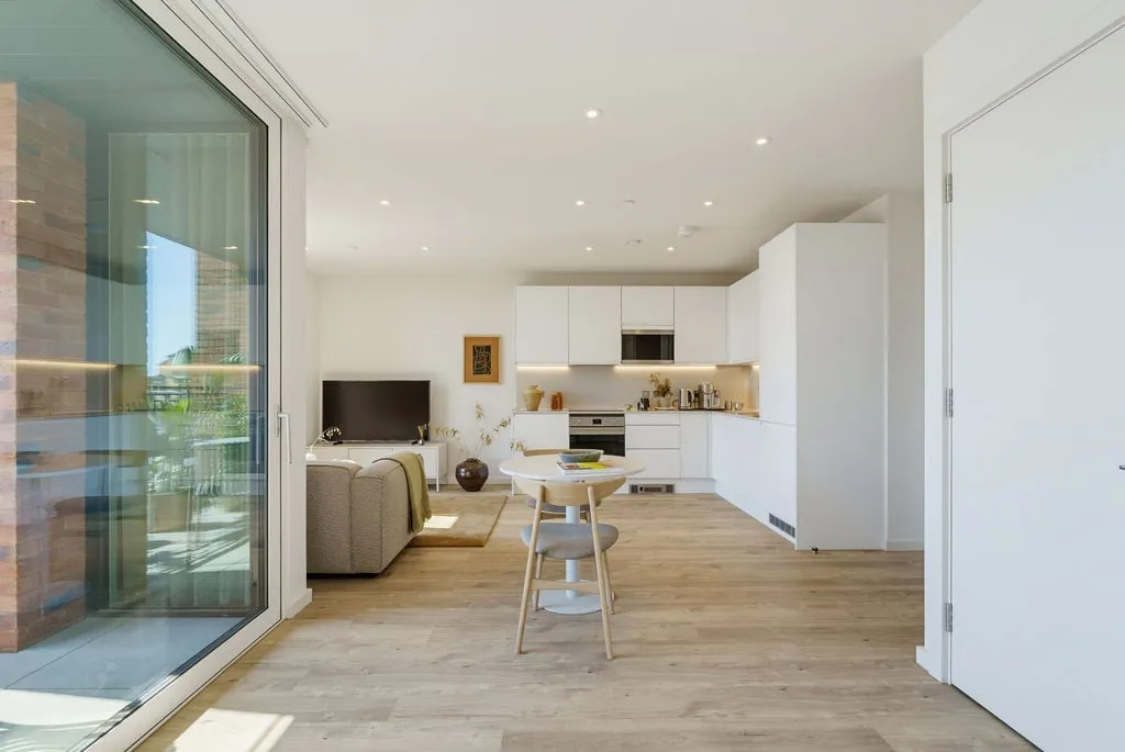 Apex Avenue, London, SW8, photo 8