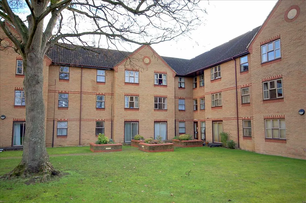 Balmoral Court Springfield Road, Chelmsford, CM2, photo 8