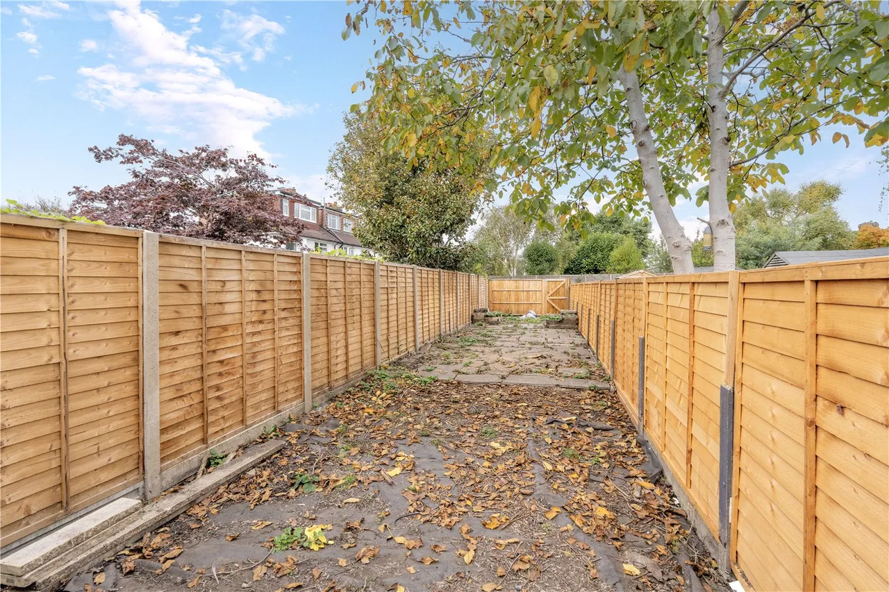 Radnor Gardens, Twickenham, TW1 4NA, photo 9