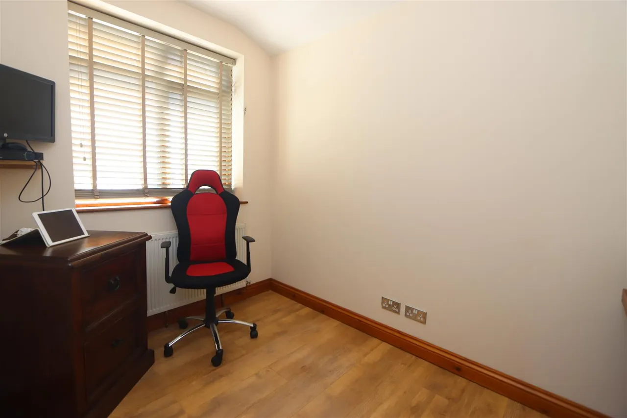 Reservoir Road, Kidderminster, photo 16