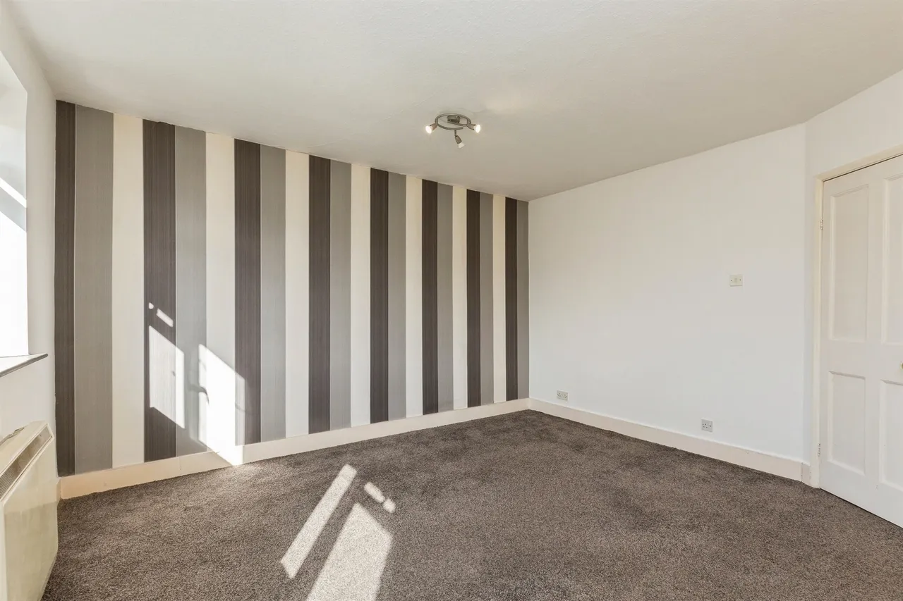 Clinton Crescent, Aylesbury, HP21, photo 7