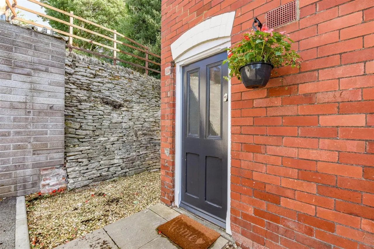 Drake Lane, Dursley, GL11, photo 18