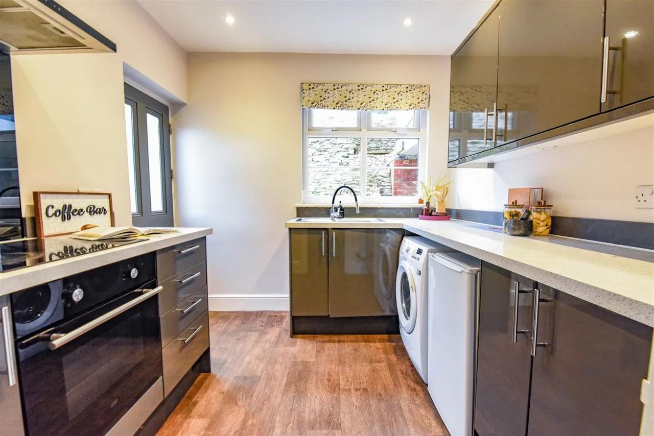 Drake Lane, Dursley, GL11, photo 4