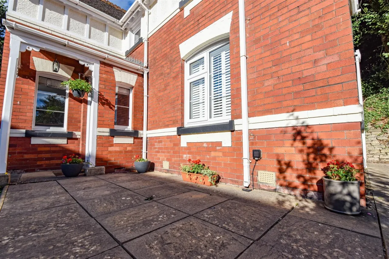 Drake Lane, Dursley, GL11, photo 17