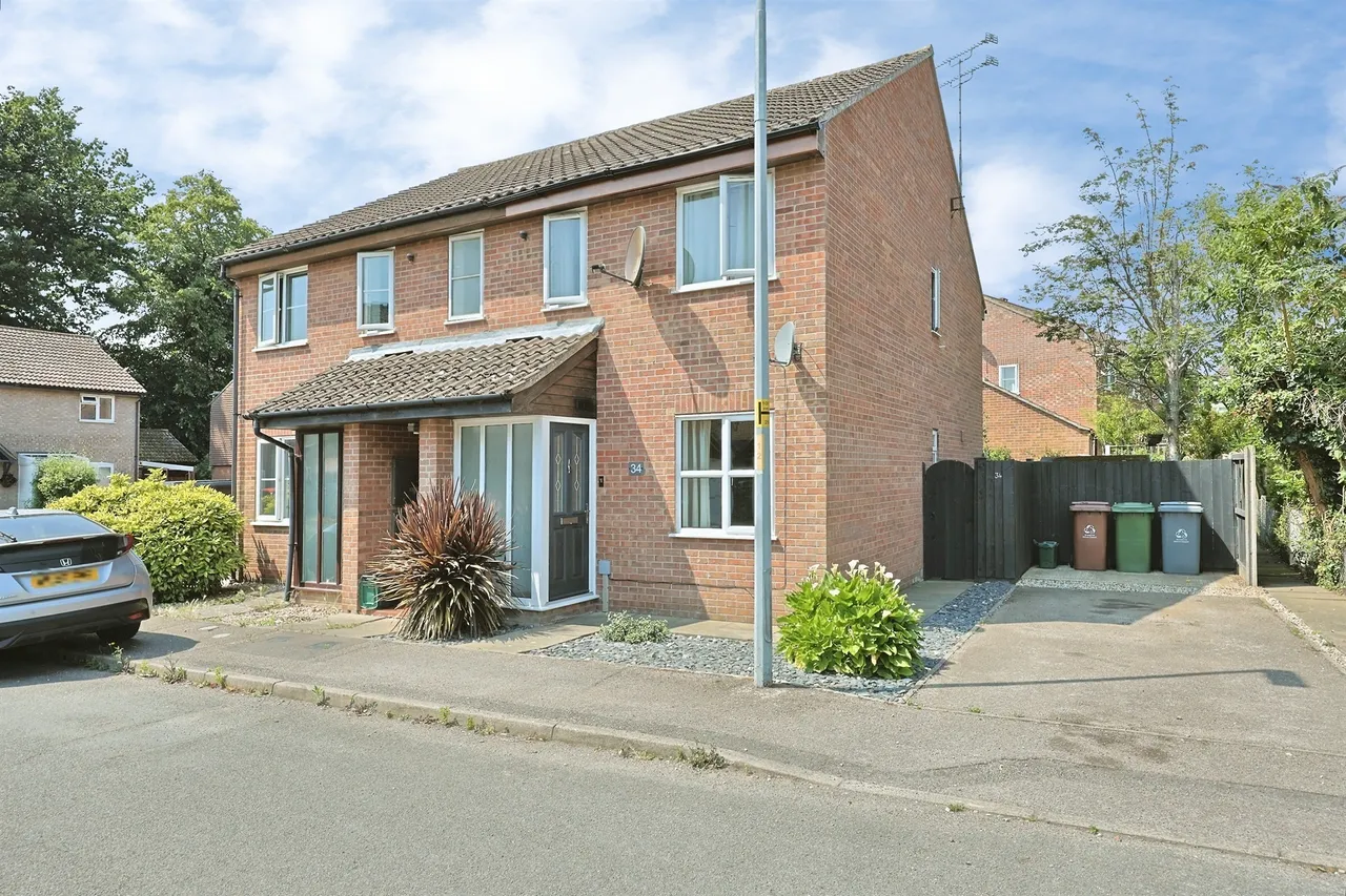 1 bed flat for sale — Priors Drive, Norwich