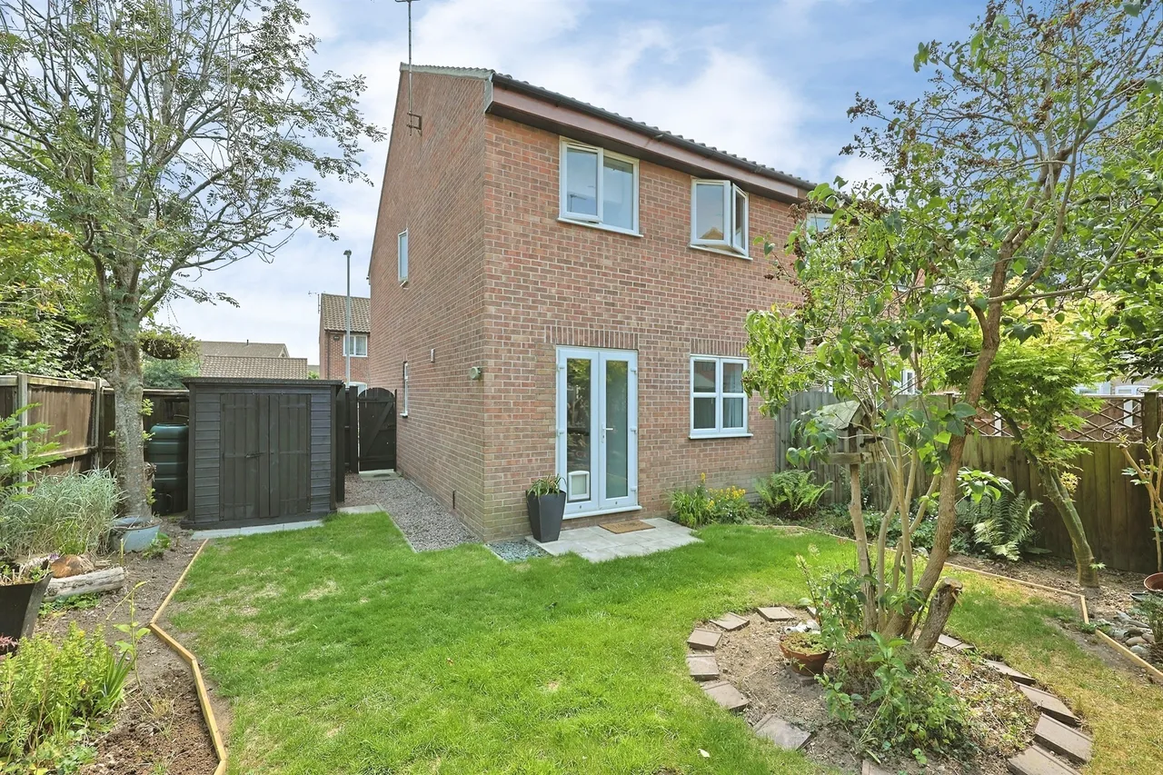 Priors Drive, Norwich, photo 12
