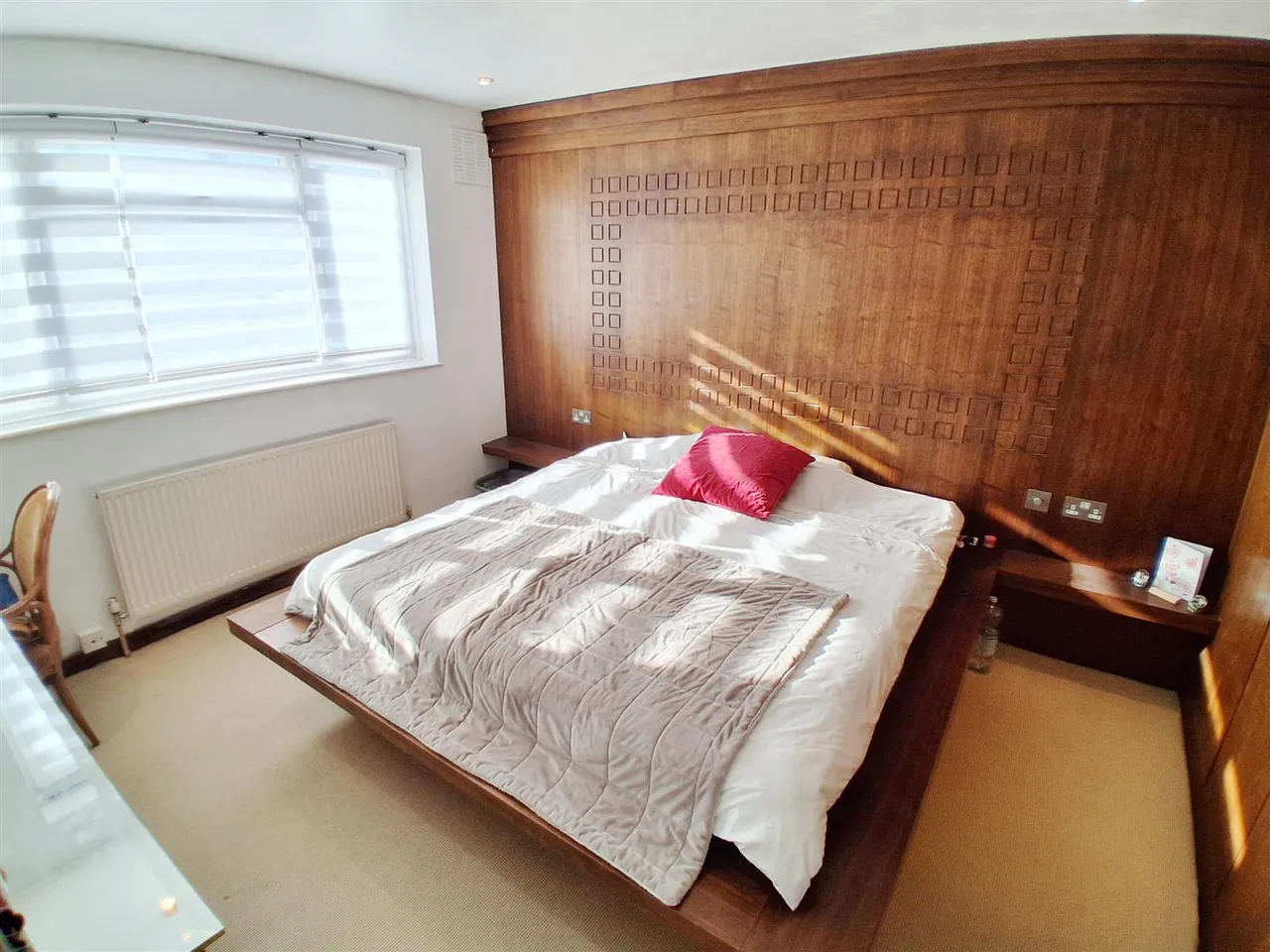Rushdene Crescent, Northolt, photo 11