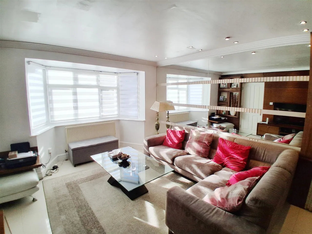 Rushdene Crescent, Northolt, photo 5