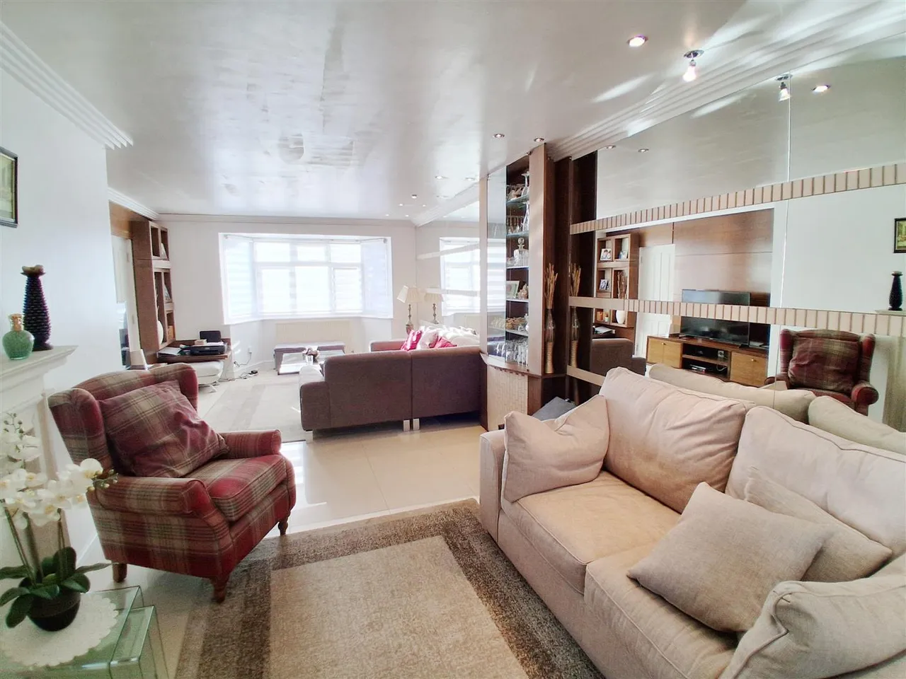 Rushdene Crescent, Northolt, photo 6