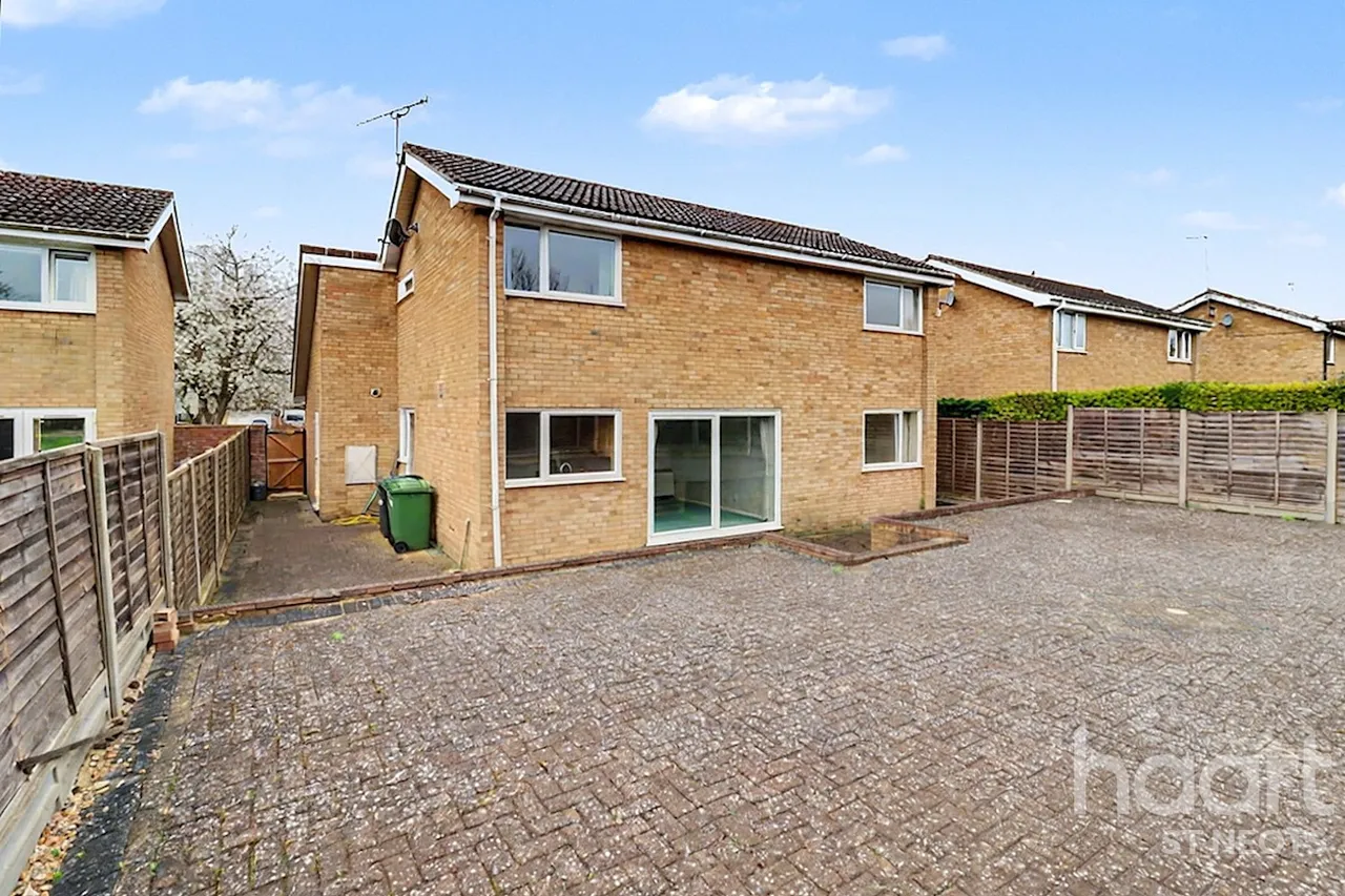 Tanglewood, Alconbury Weston, PE28, photo 21