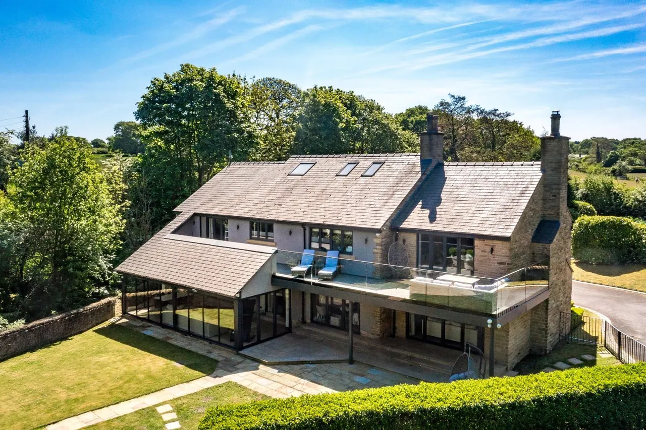 Barmskin Lane, Heskin, photo 3