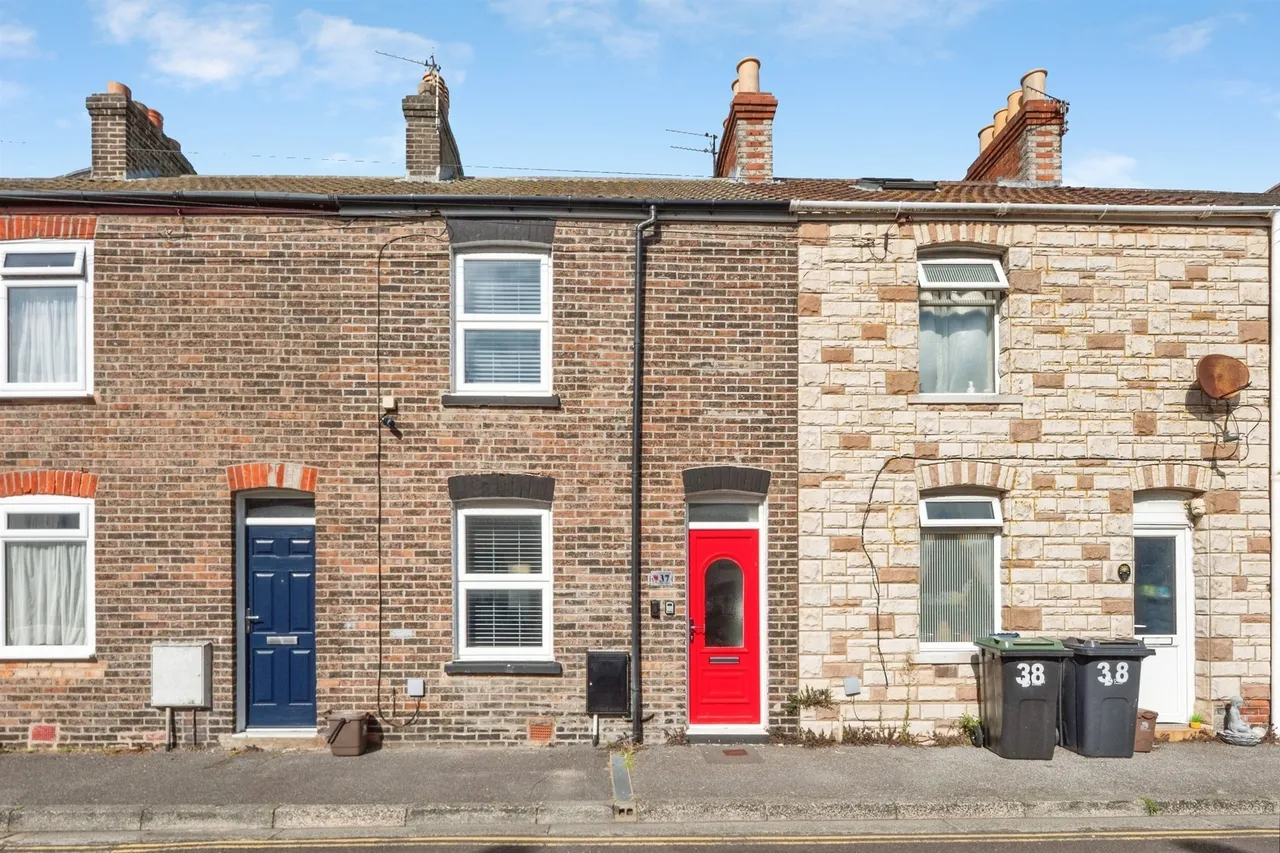 2 bed house for sale, Penny Street, Weymouth, DT4