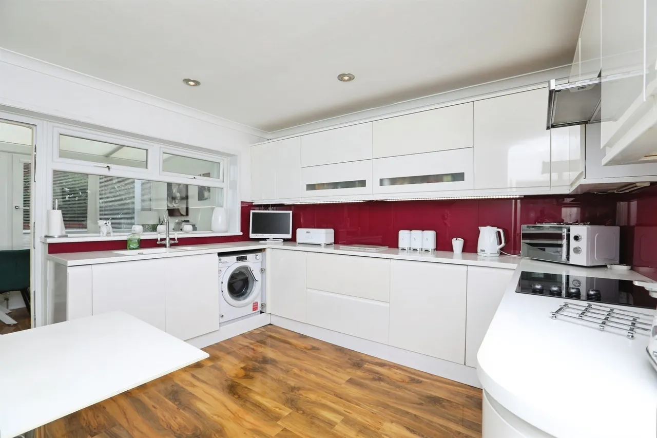 Chalkwell Road, Sittingbourne, ME10, photo 5