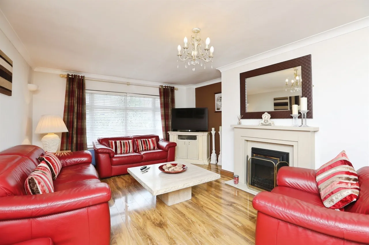 Chalkwell Road, Sittingbourne, ME10, photo 2