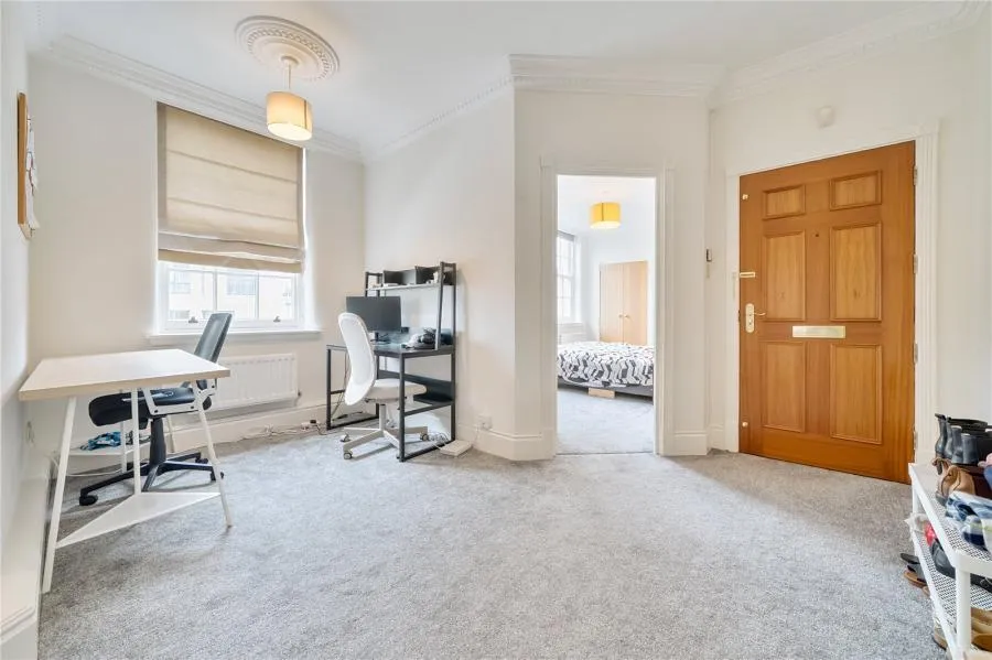 Royal Standard House, Standard Hill, NG1, photo 4