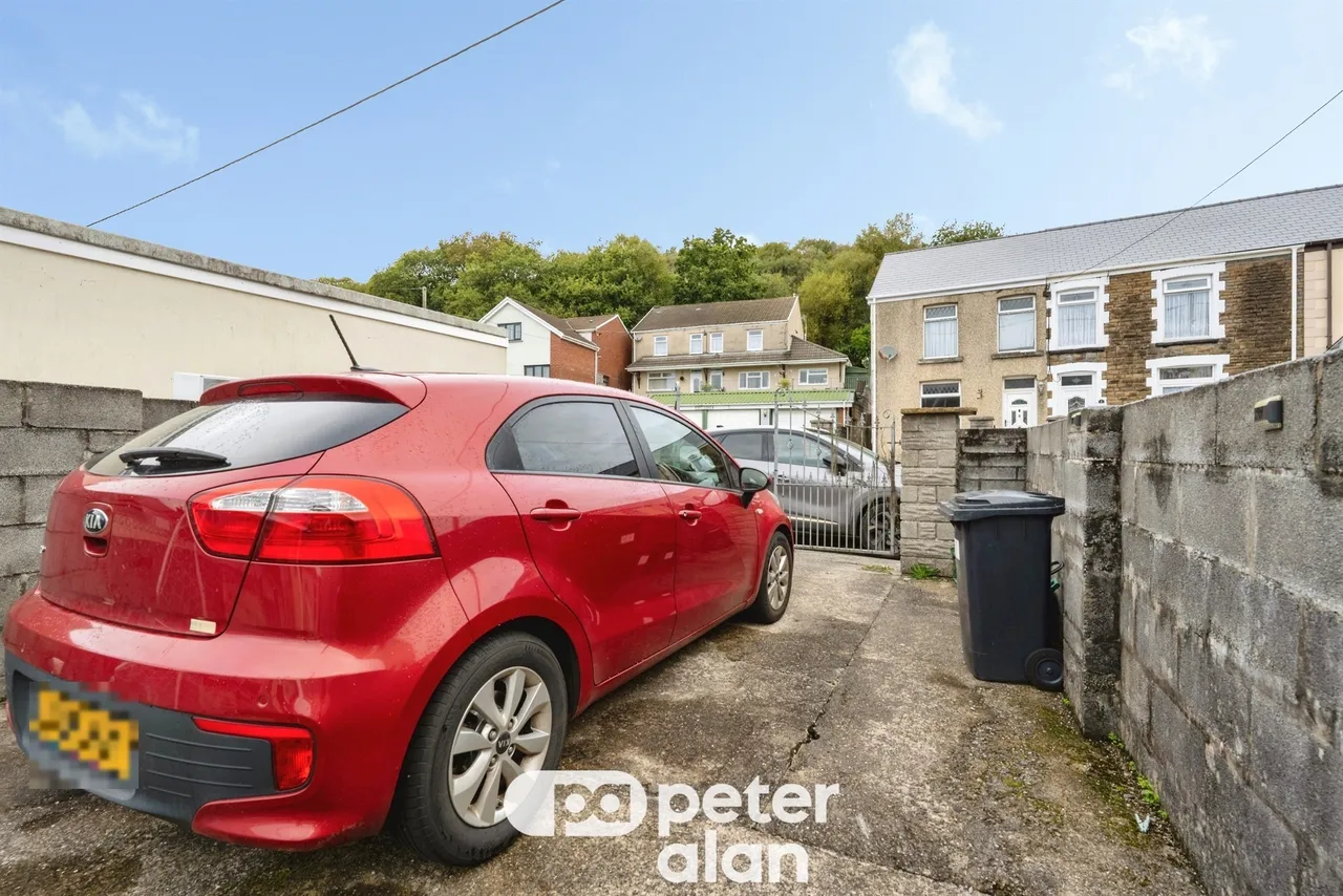 Siding Terrace, Neath, SA10, photo 7