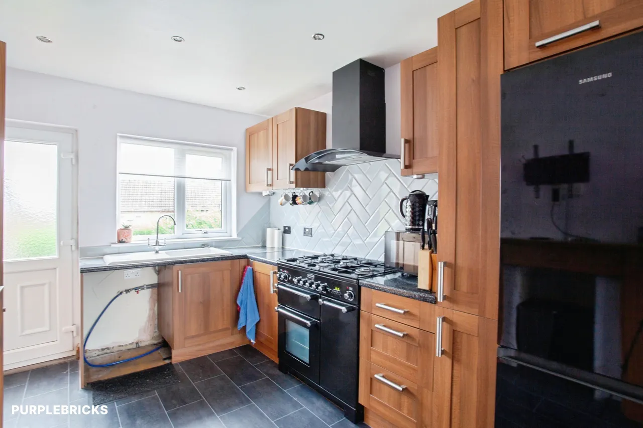Intake Lane, Batley, WF17, photo 3