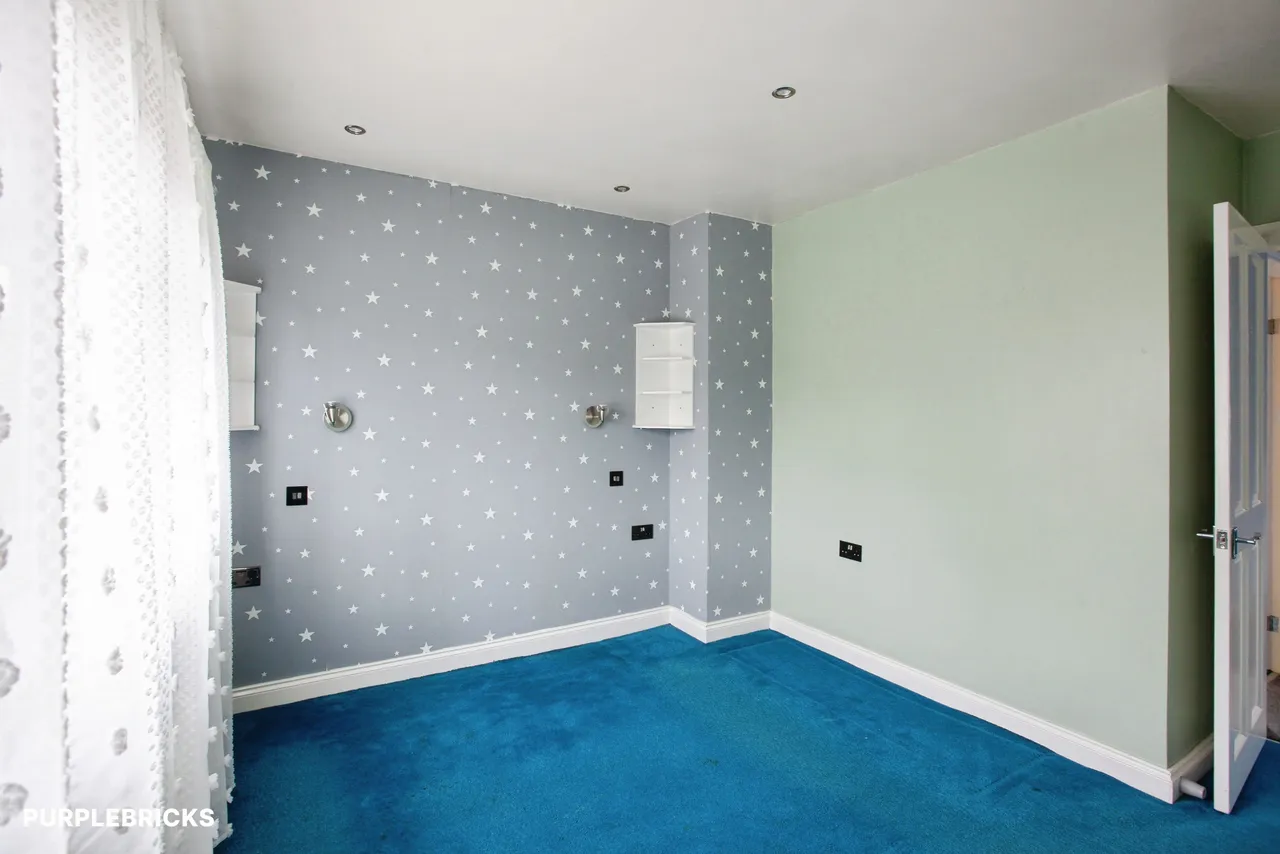 Intake Lane, Batley, WF17, photo 13