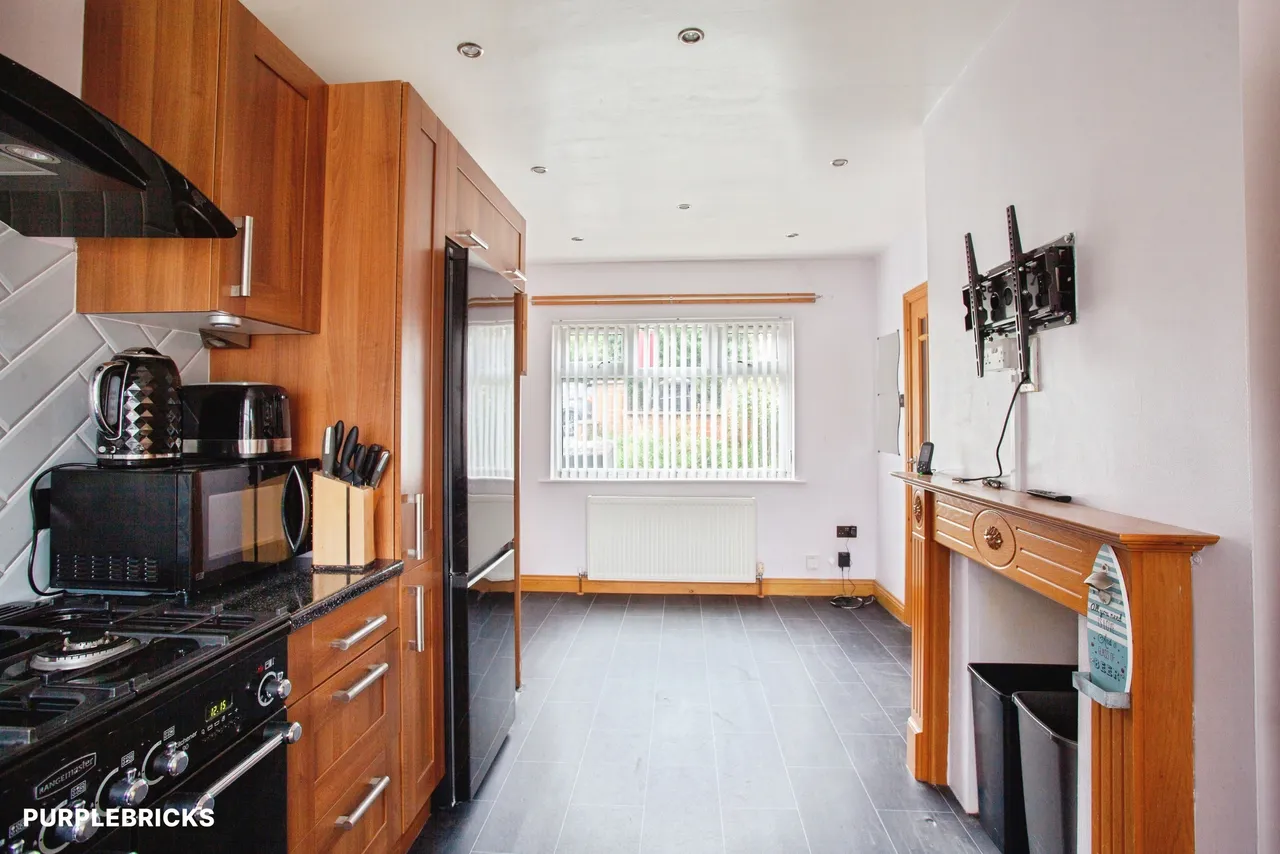 Intake Lane, Batley, WF17, photo 2
