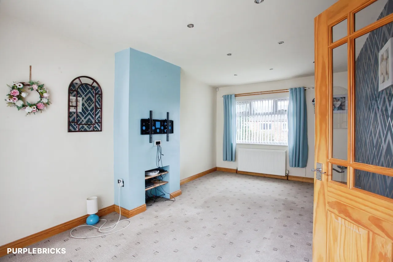 Intake Lane, Batley, WF17, photo 6