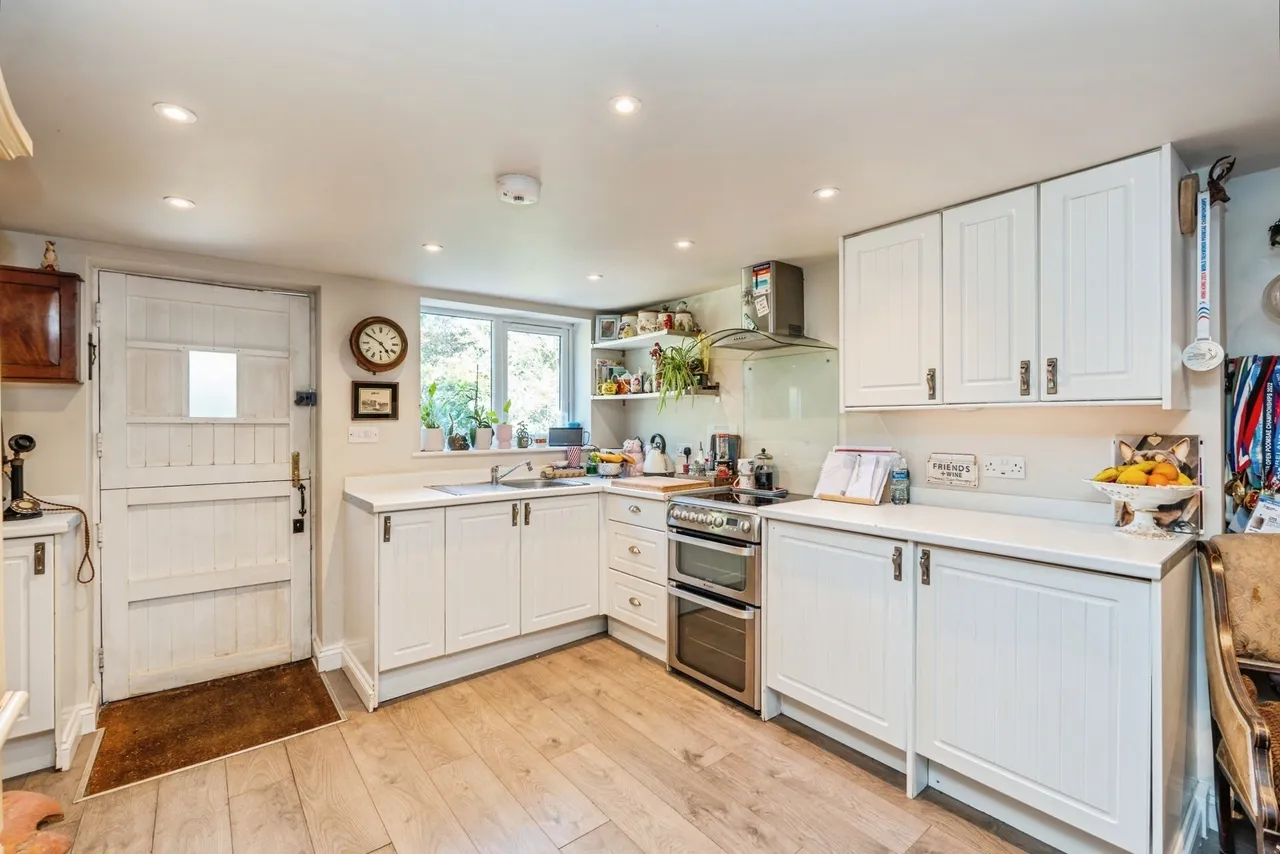 Main Road, Southampton, SO40, photo 7