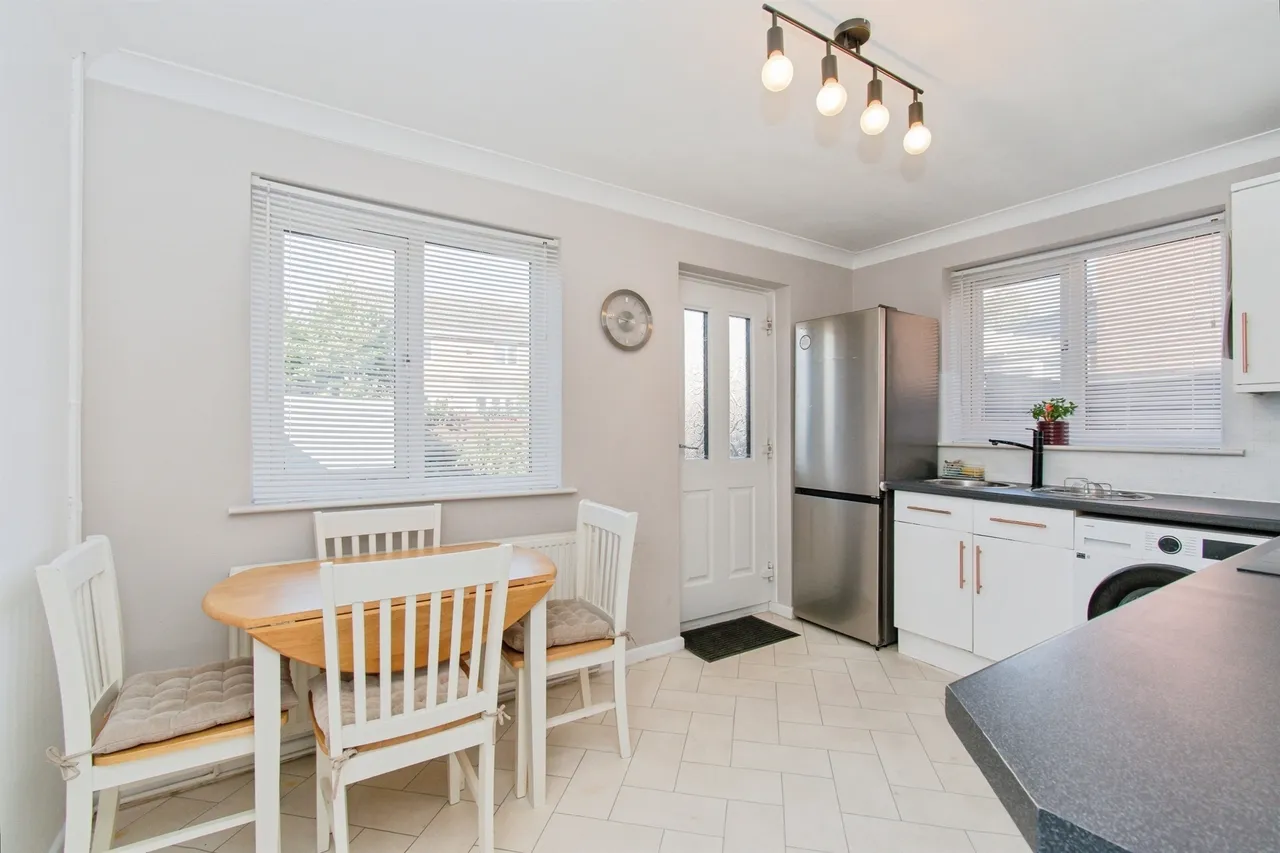 Meadow Brook Close, Normanton, WF6, photo 5