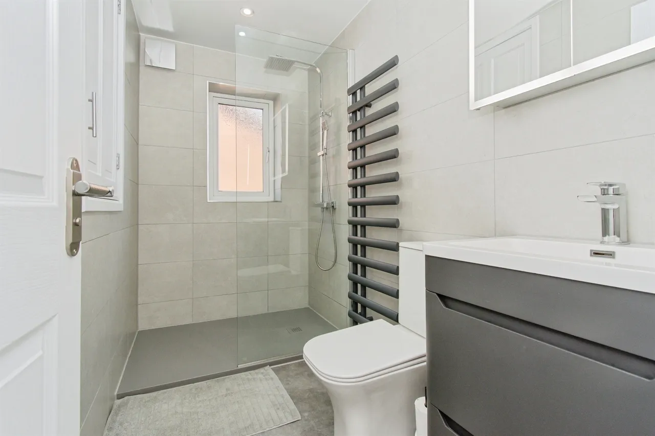 Meadow Brook Close, Normanton, WF6, photo 9