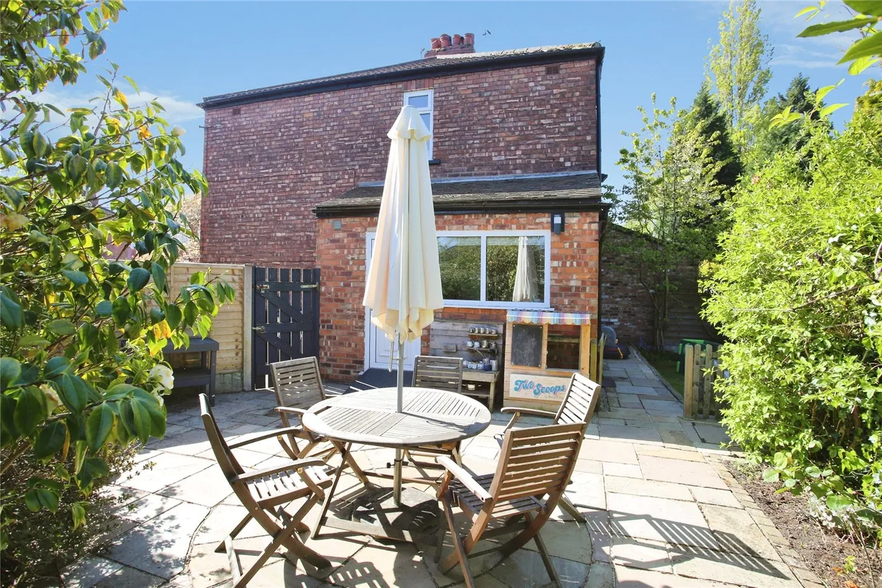 Arnside Avenue, Heaton Chapel, SK4, photo 25