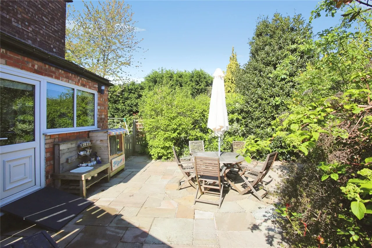 Arnside Avenue, Heaton Chapel, SK4, photo 9