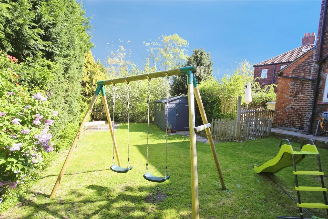 Arnside Avenue, Heaton Chapel, SK4, photo 22
