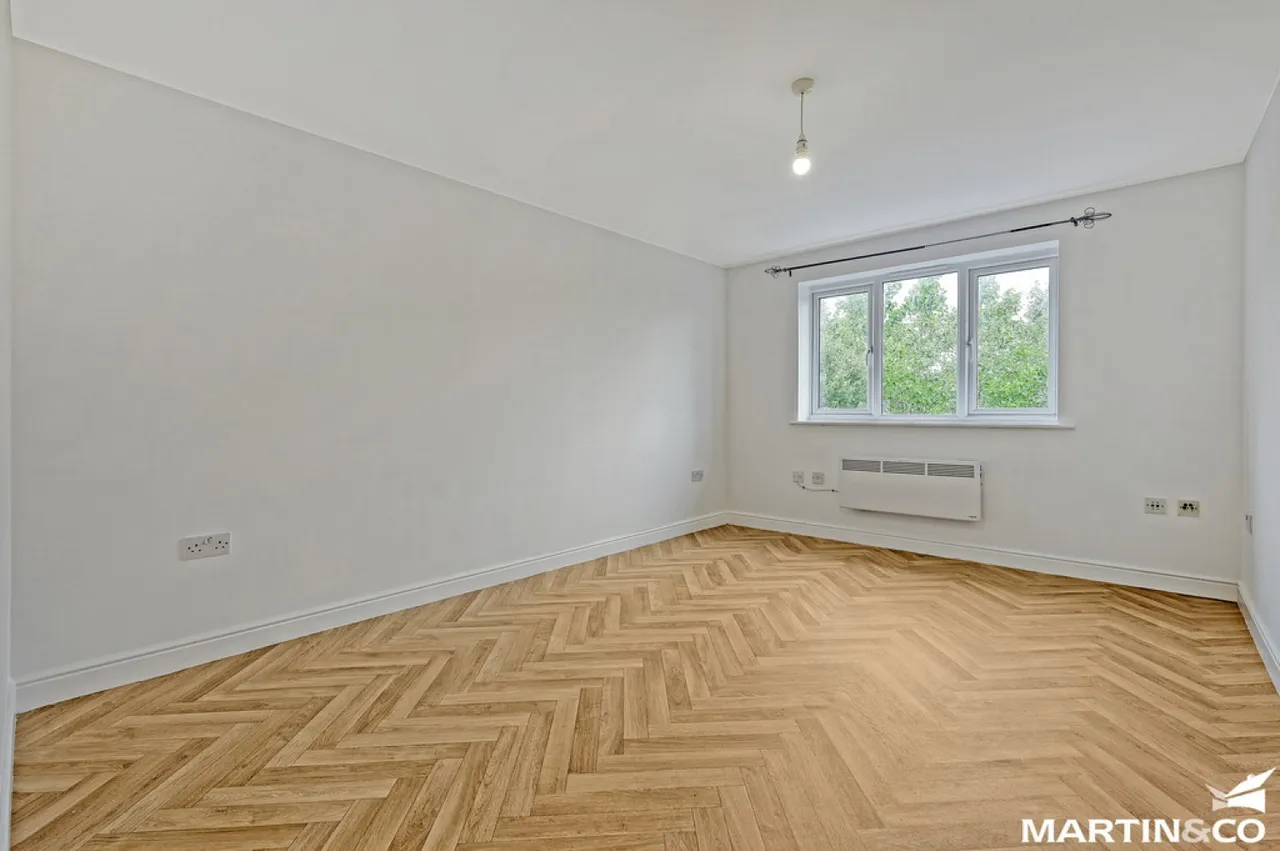 Rookes Crescent, Chelmsford, photo 5