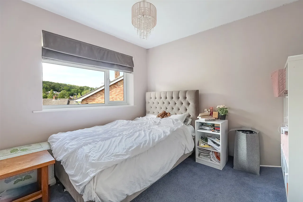 Windmill Drive, Reigate, RH2, photo 8