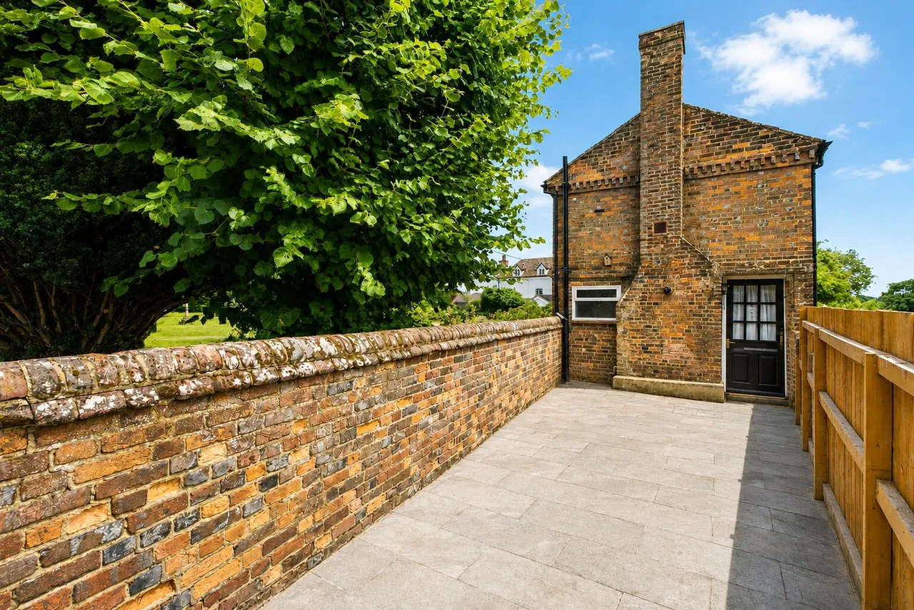 Trowley Hill Road, Flamstead, AL3, photo 10