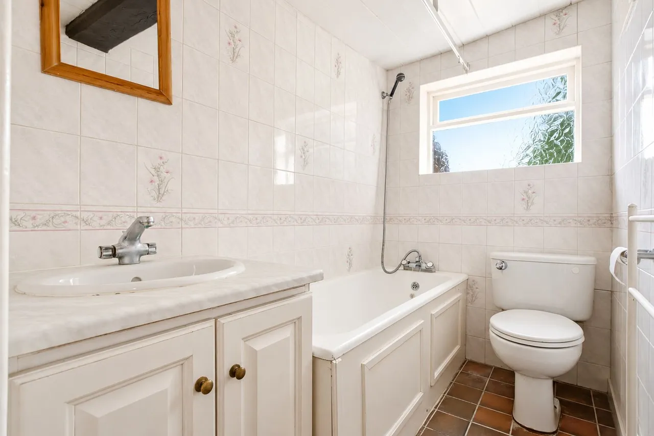Trowley Hill Road, Flamstead, AL3, photo 6