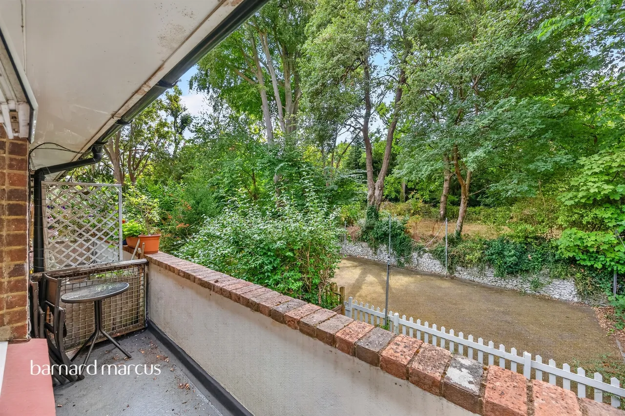 Hayes Lane, Kenley, CR8, photo 14