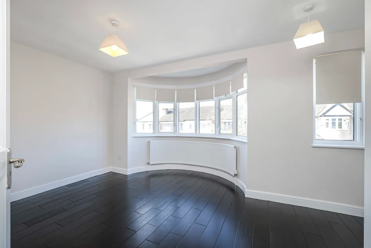 Beverley Road, Ruislip Manor Fees Apply, HA4, photo 7